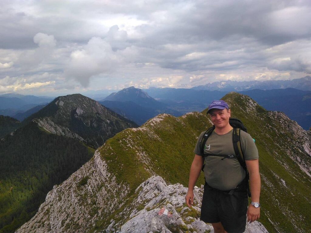 Ein Foto von Dani am Spitzegel, einem Berg in der Nähe der GemSe.